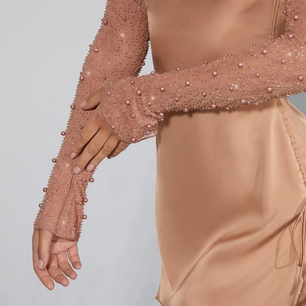 Oh Polly Geneva dress in Beige NWT - Picture 6 of 7